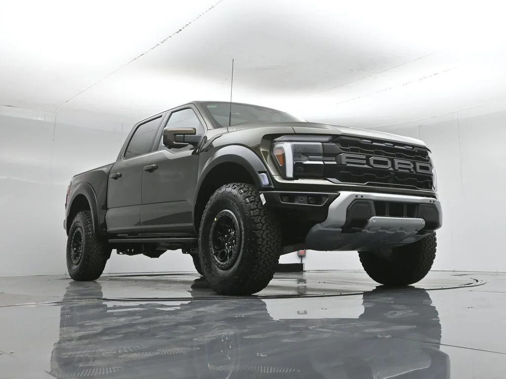 New 2026 Shelter Green Ford Raptor image 49