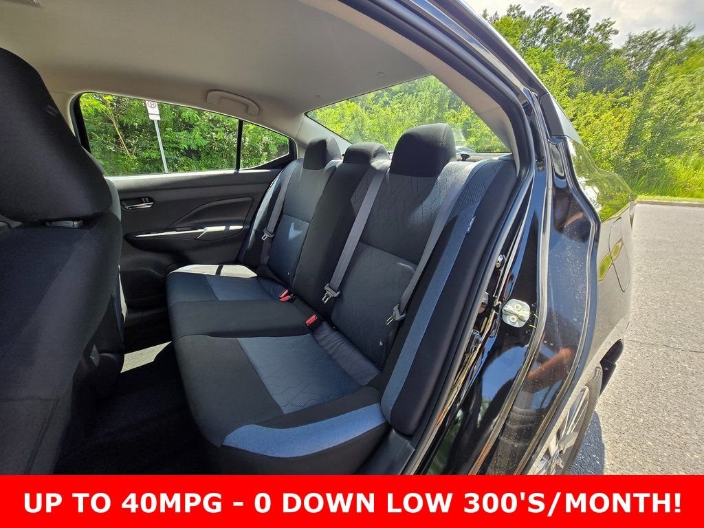 2025 Nissan Versa Sedan SV - Photo 10