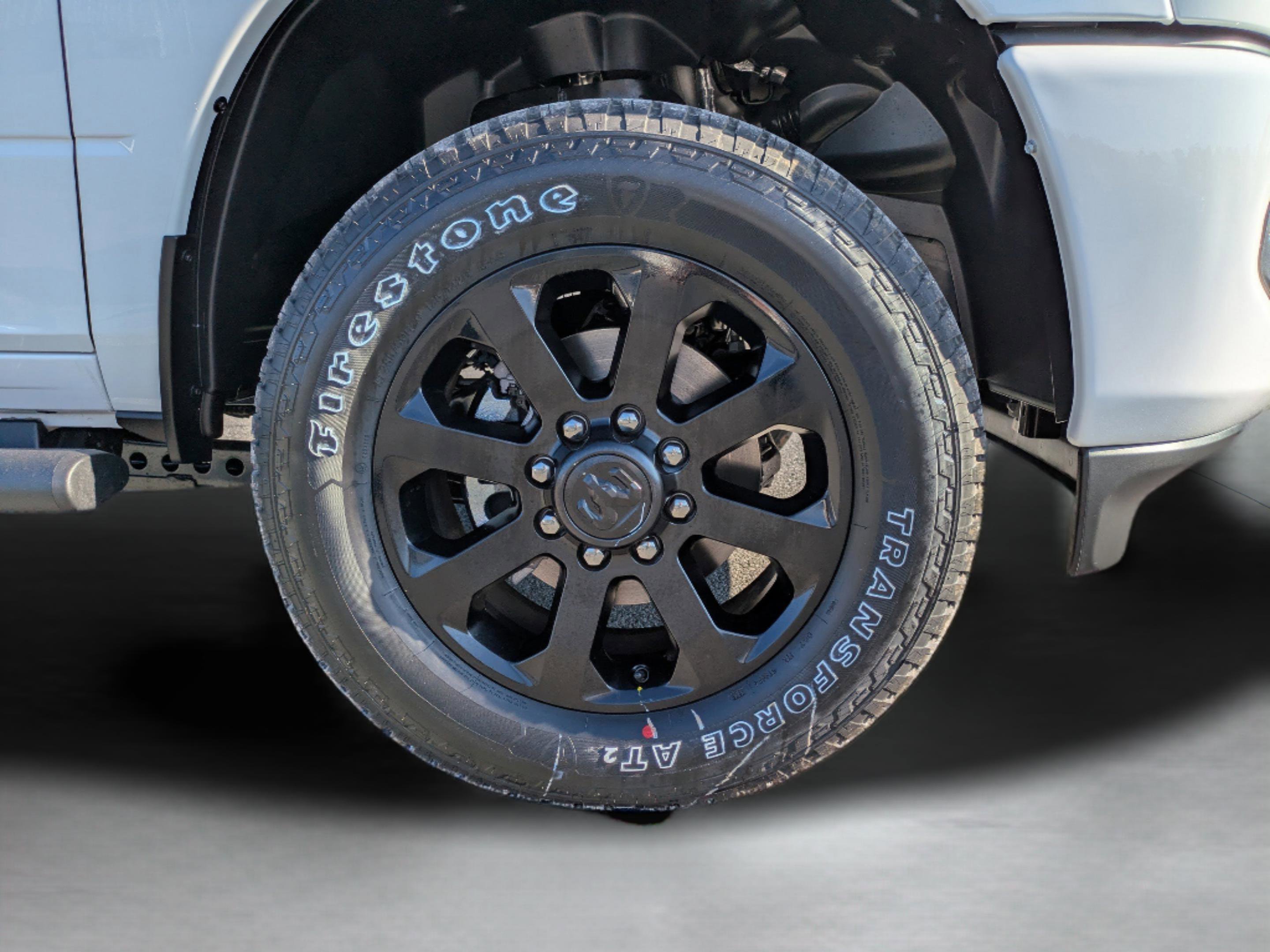 New 2026 Bright White Clearcoat Ram Black Express image 12