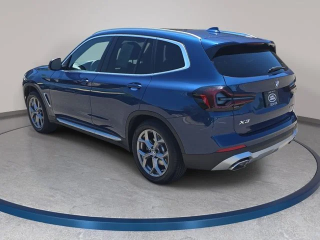 Used 2022 Blue BMW xDrive30i image 8