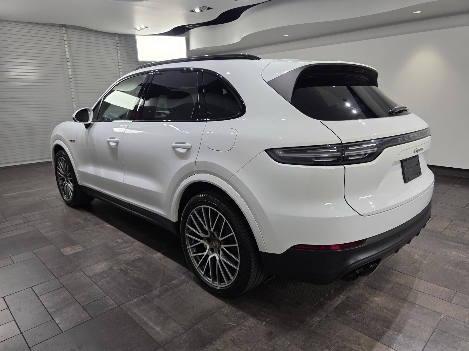 Used 2023 White Porsche Platinum Edition E-Hybrid AWD image 4