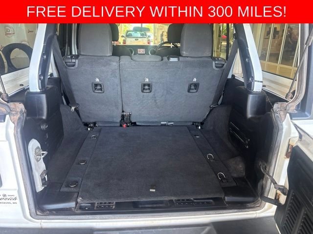 Used 2021 White Jeep Sport RHD 4x4 image 8