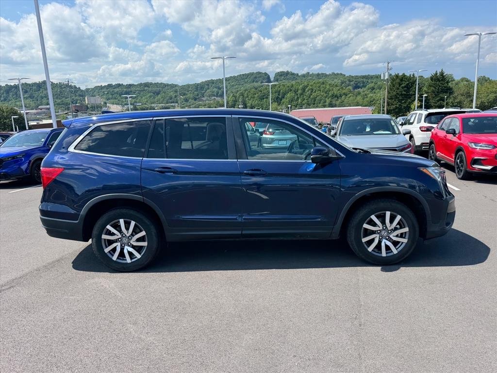 Used 2019 Obsidian Blue Pearl Honda EX-L image 8