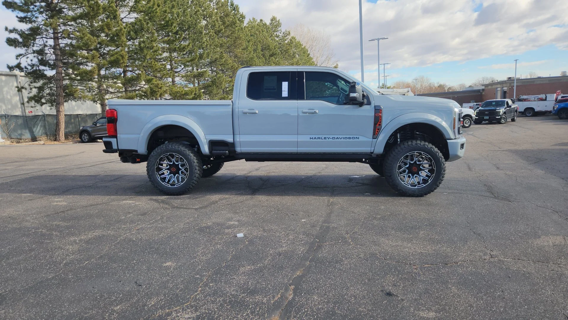 New 2026 Avalanche Ford LARIAT image 17