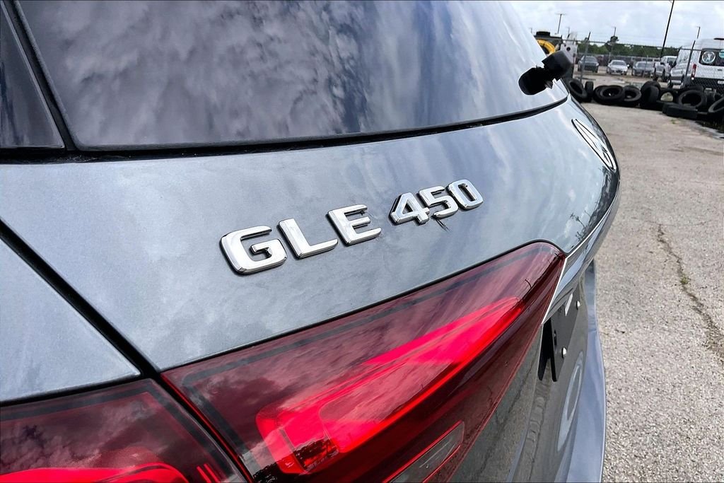 Used 2025 Gray Mercedes-Benz GLE 450 image 26