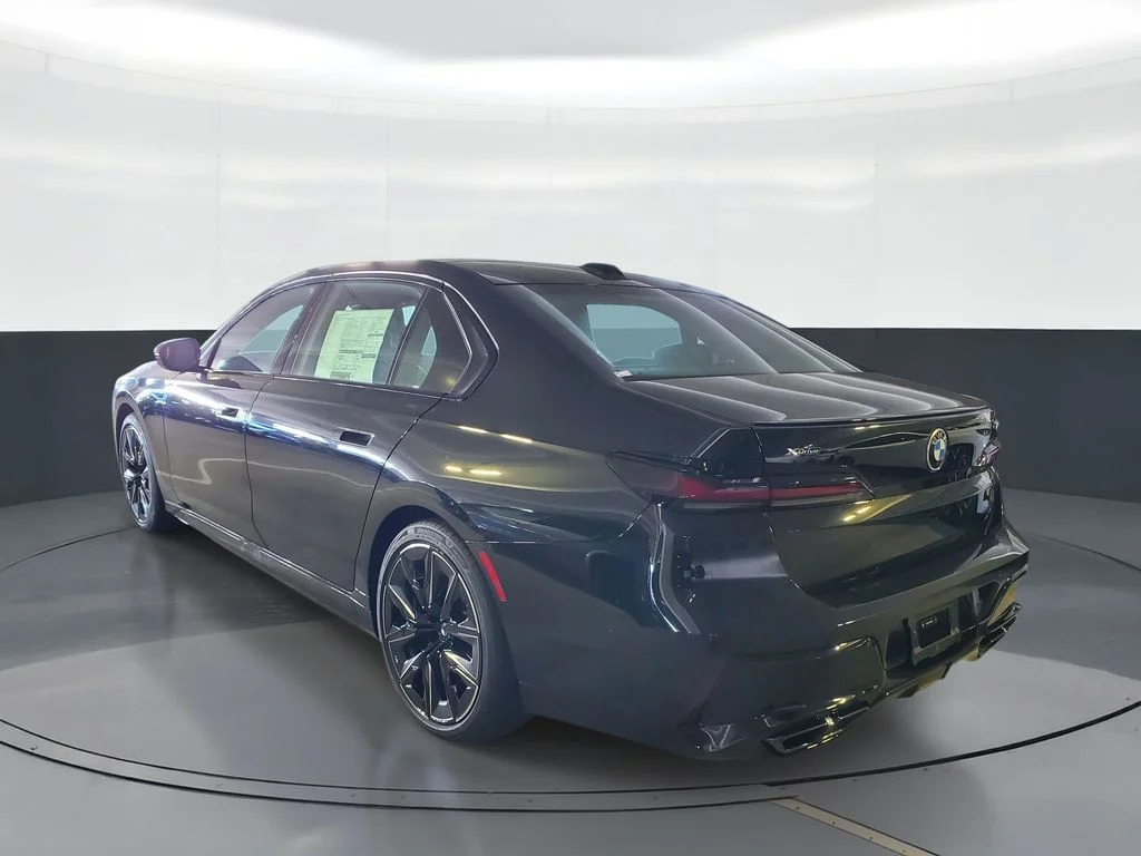 New 2026 Black BMW 760i xDrive image 4