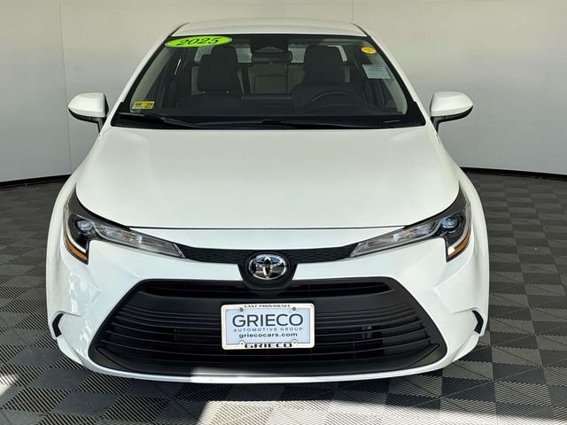 Used 2025 White Toyota LE image 3