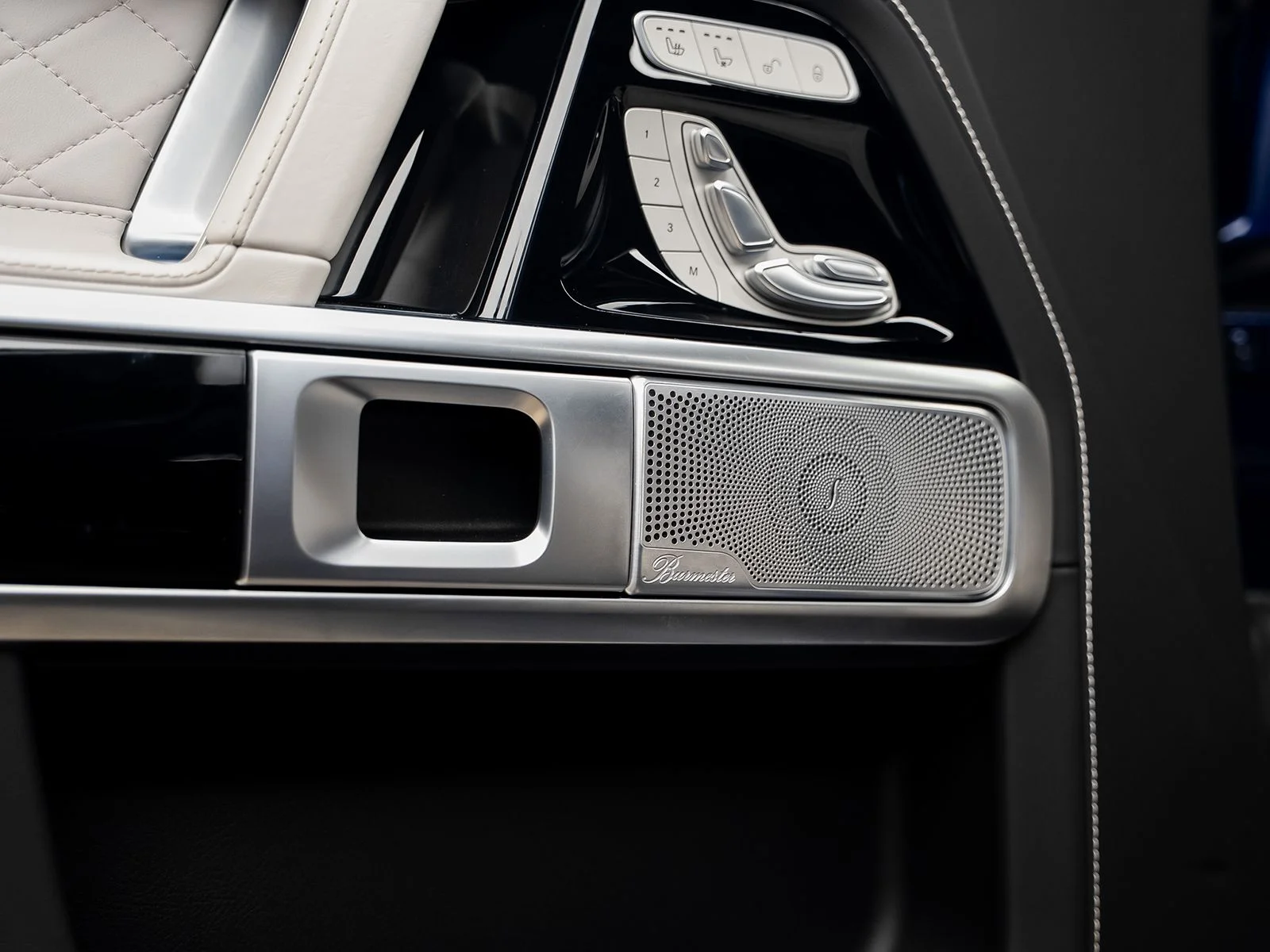 Used 2021 Blue Mercedes-Benz G 63 AMG&reg; image 70