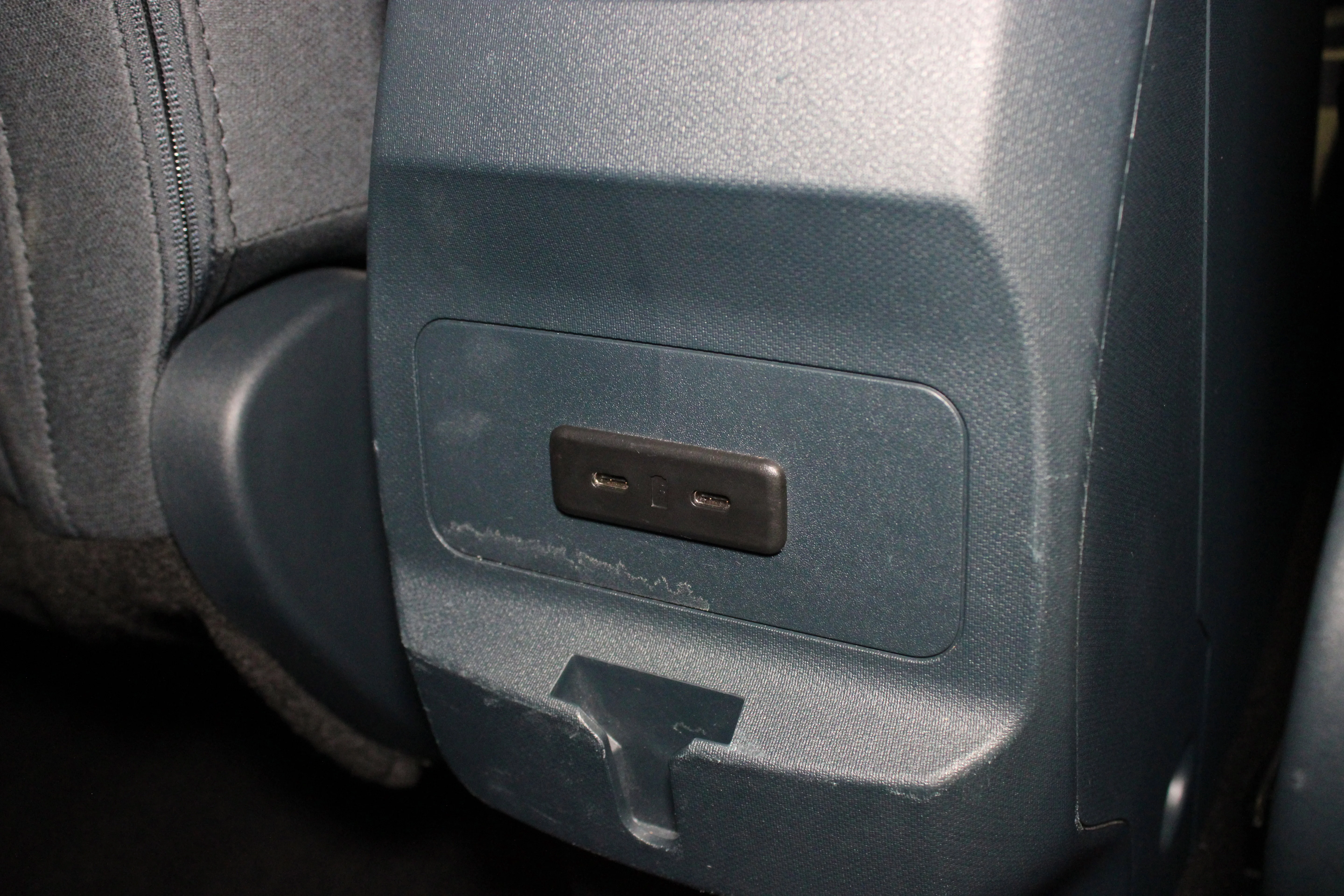 Used 2025 Gray Metallic Ford XLT image 16