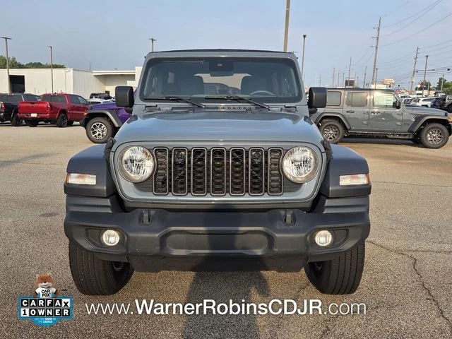 Used 2024 Gray Jeep Sport S image 2