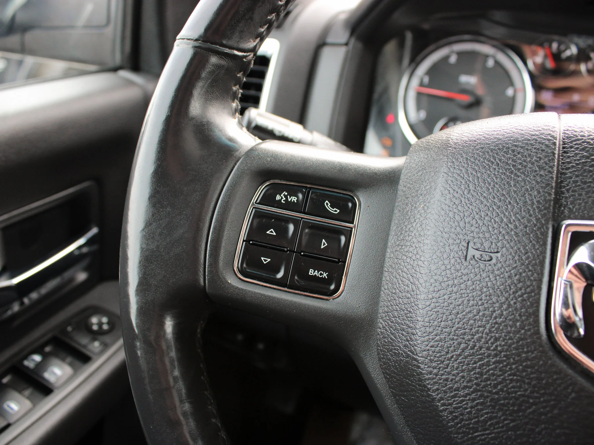 Used 2012 Silver RAM Laramie * Mechanic Special | Cummins | Heated Leather Seats | Canopy | Navigation image 20