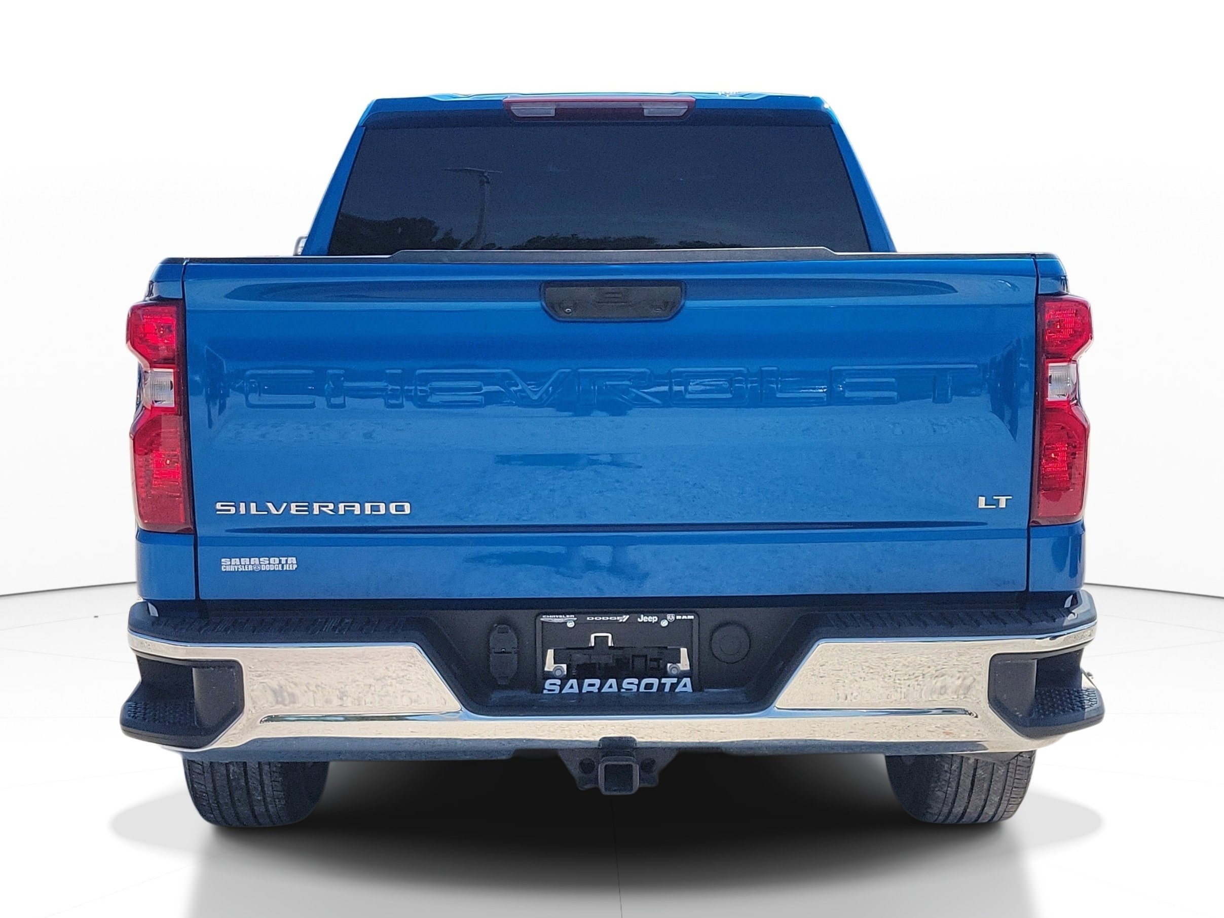Used 2023 Glacier Blue Metallic Chevrolet LT image 5