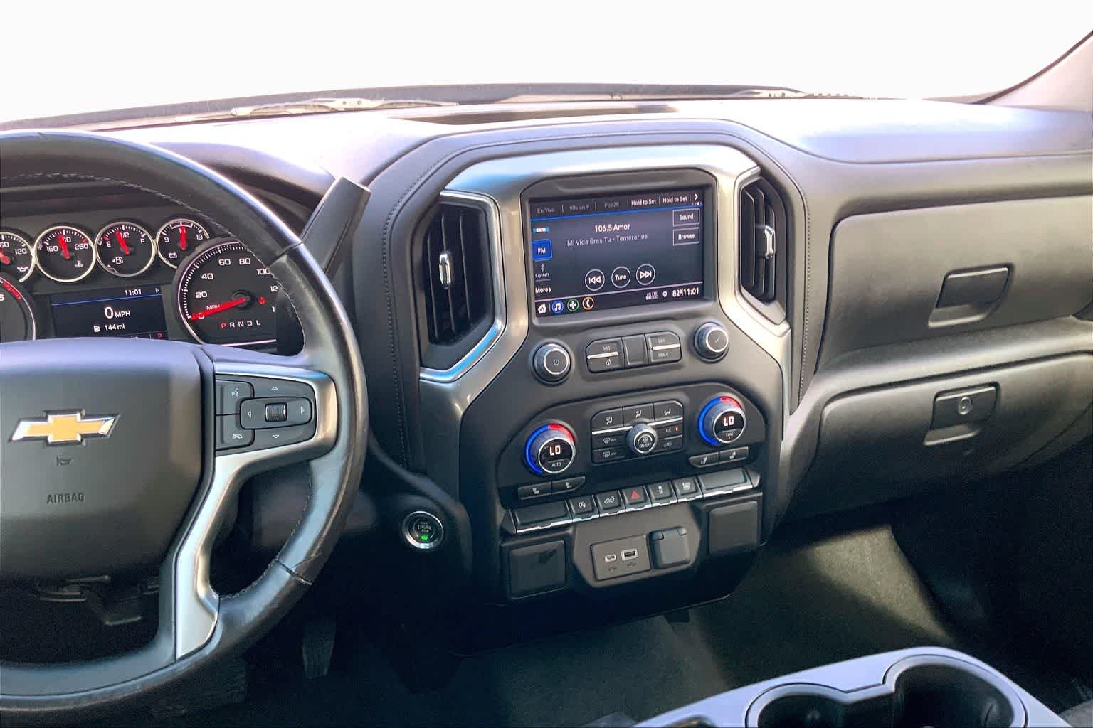 Used 2022 Northsky Blue Metallic Chevrolet LT image 9