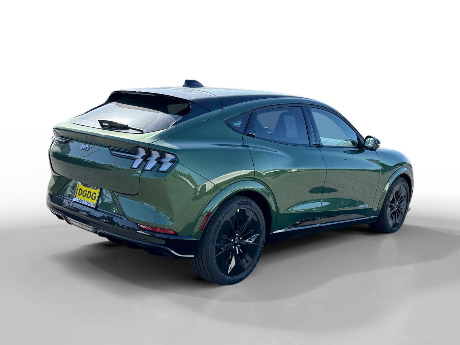 New 2026 Eruption Green Metallic Ford GT image 5