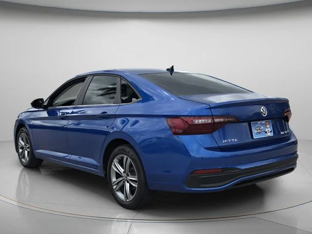 Used 2024 Blue Volkswagen 1.5T SE image 8