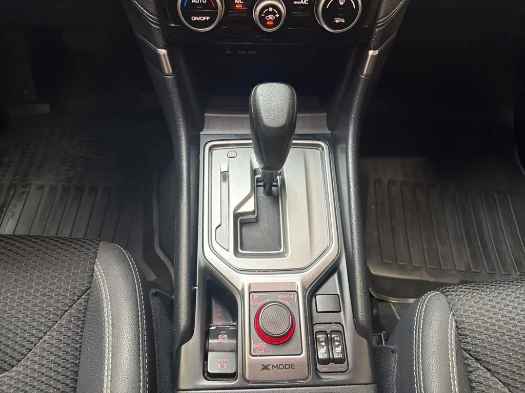 Used 2022 Brown Subaru Premium image 21