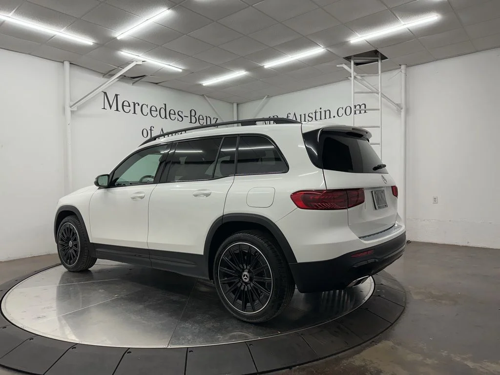 Used 2026 White Mercedes-Benz GLB 250 image 5