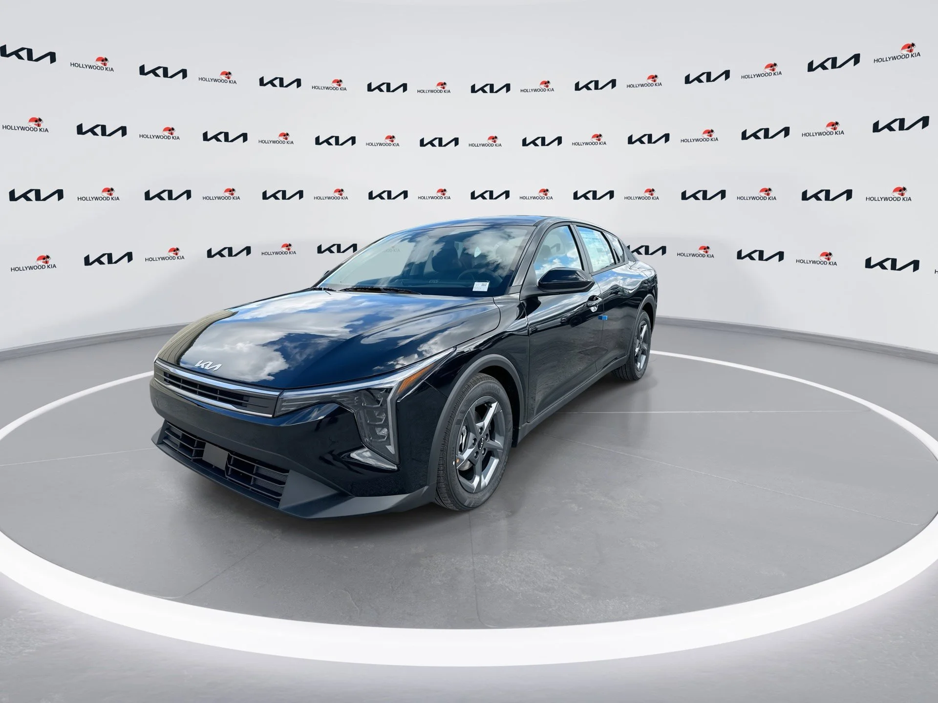 New 2026 Aurora Black Pearl Kia LXS image 4