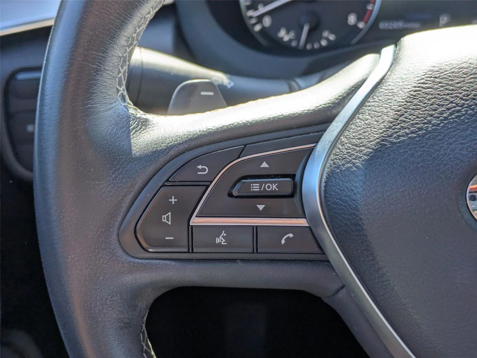 Used 2020  INFINITI LUXE image 16