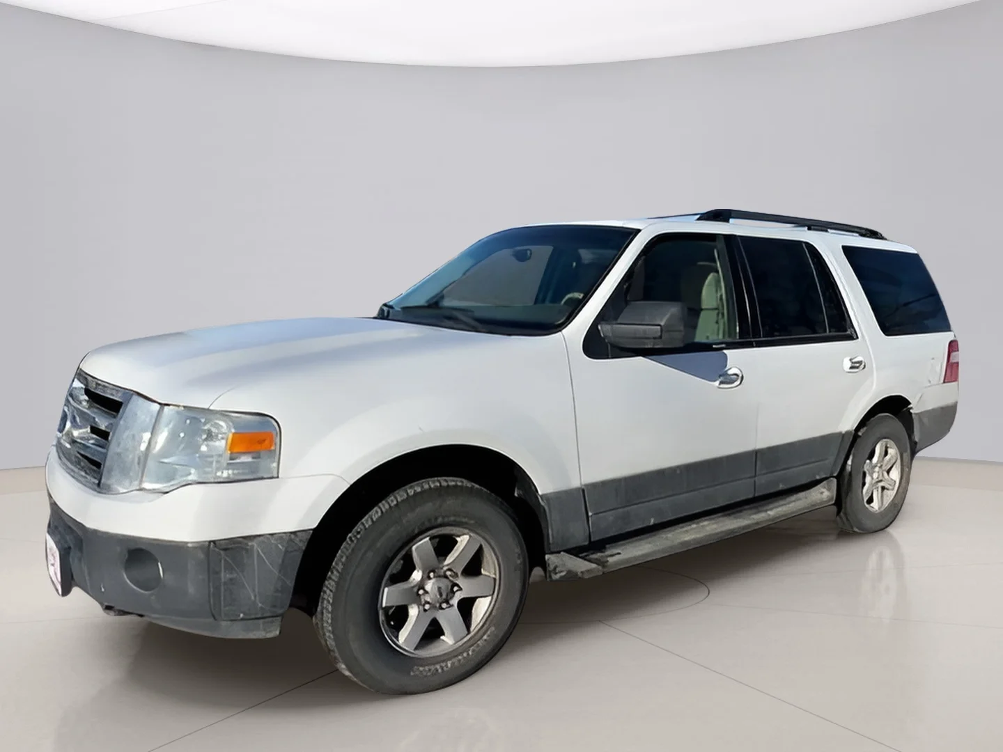 Used 2011 White Ford XLT image 4
