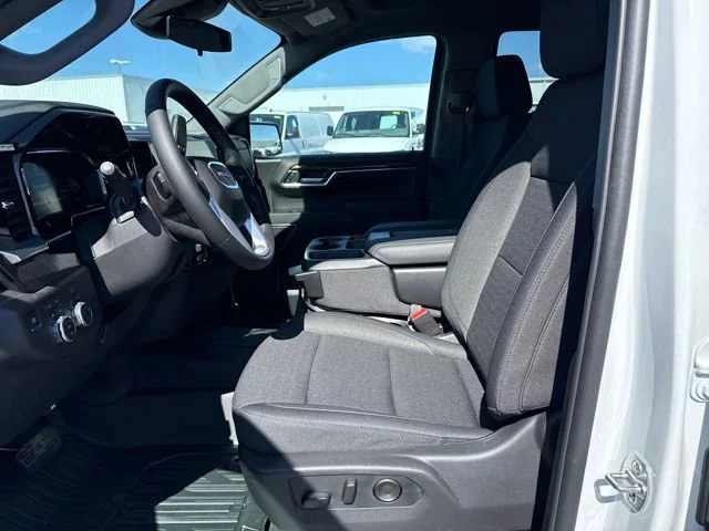 New 2026 Summit White GMC SLE image 10