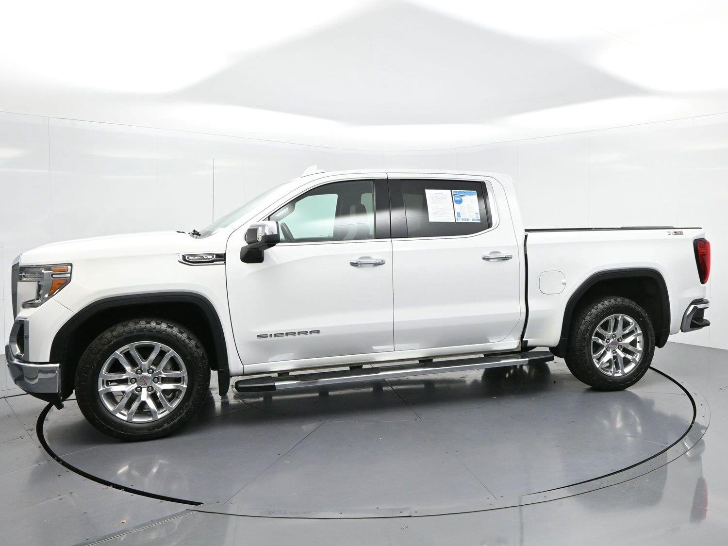 Used 2020 SUMMIT WHITE GMC SLT image 4