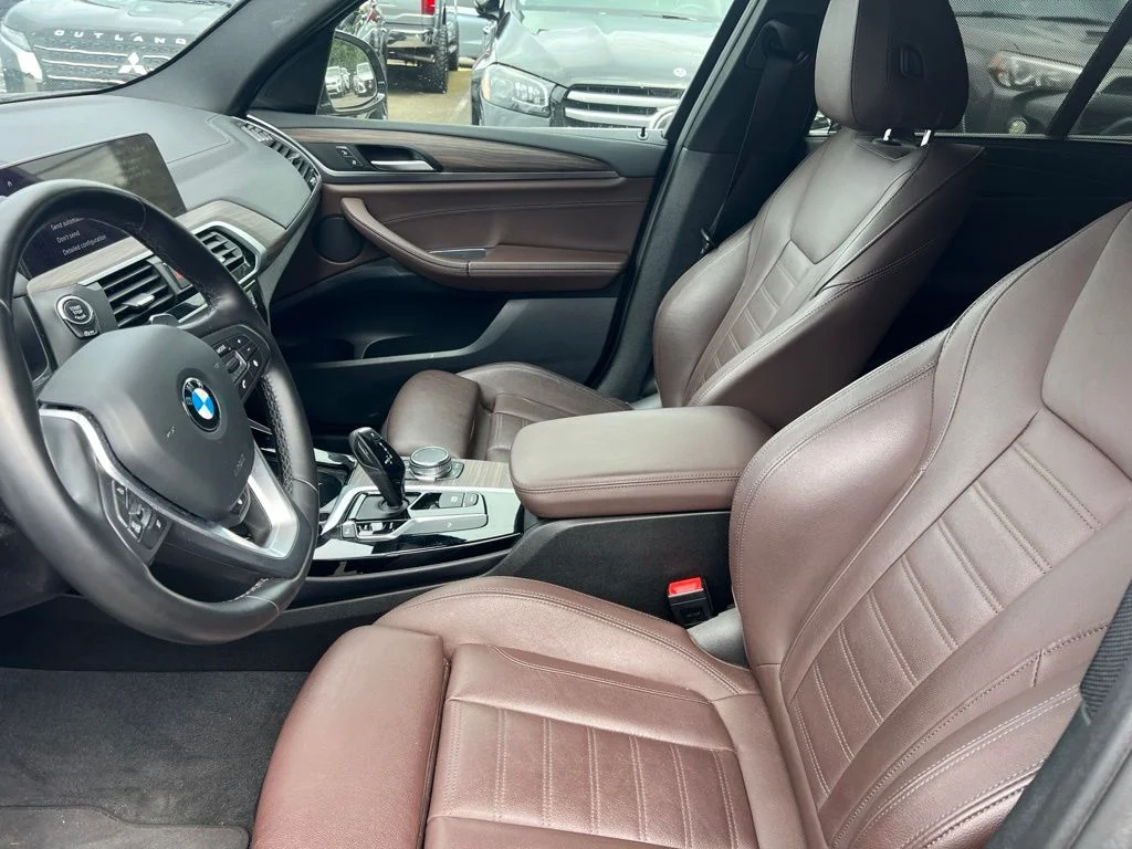 Used 2018 Brown BMW xDrive30i image 9