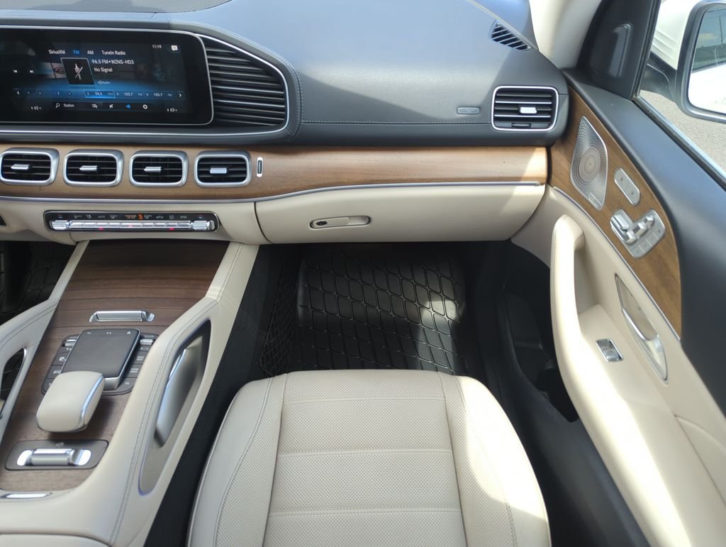 Used 2021 White Mercedes-Benz GLS 450 image 16