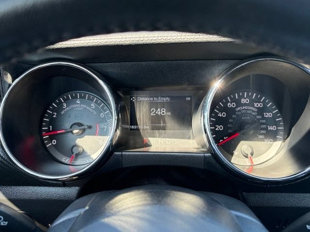 Used 2017 Red Ford V6 image 17