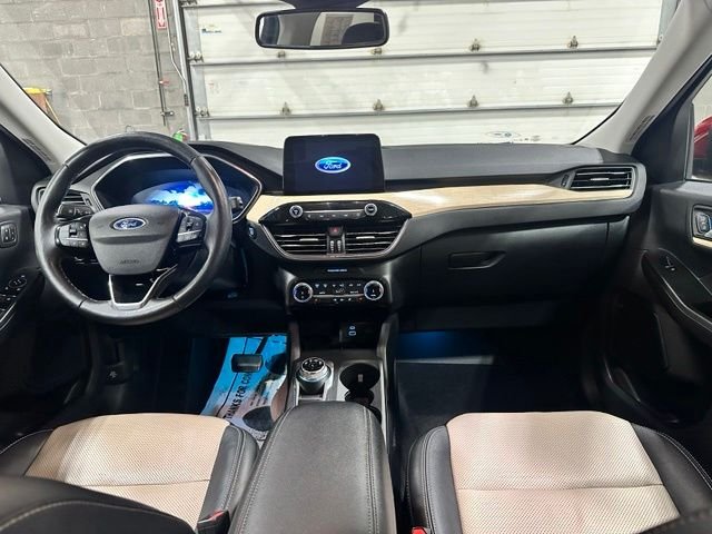 Used 2022 Red Ford Titanium image 18