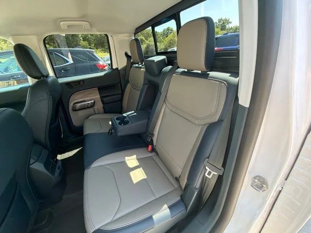 Used 2026 White Ford Lariat image 13