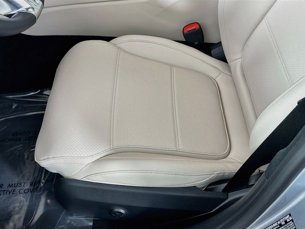 Used 2026 Silver Mercedes-Benz C 300 image 20