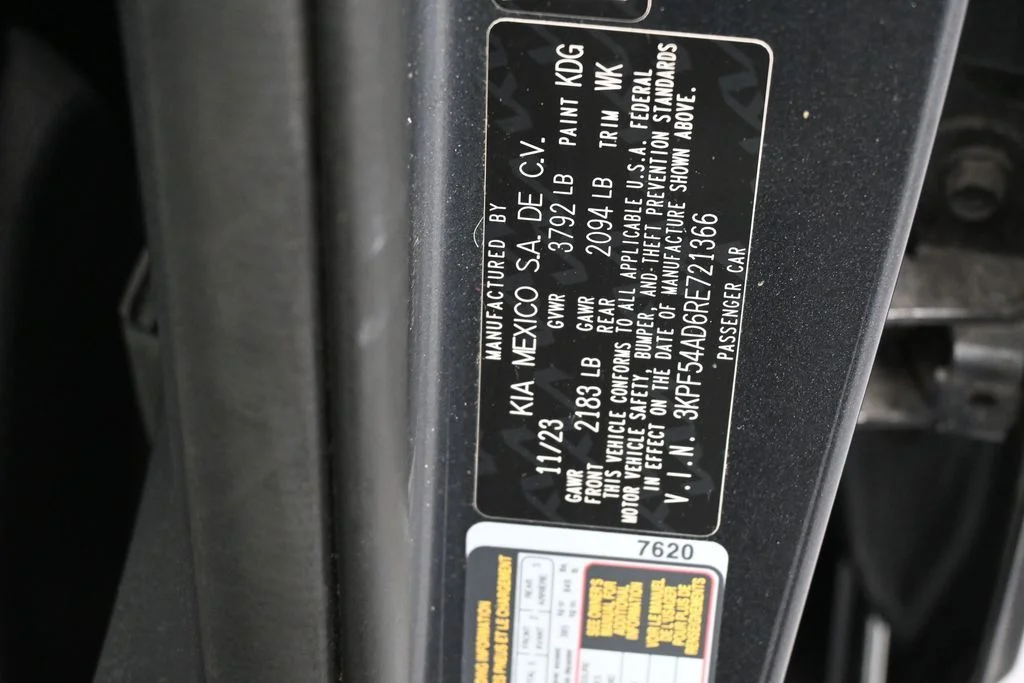Used 2024 Gravity Gray Kia GT-Line image 18