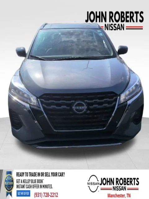 Used 2023 Gray Nissan SR image 2