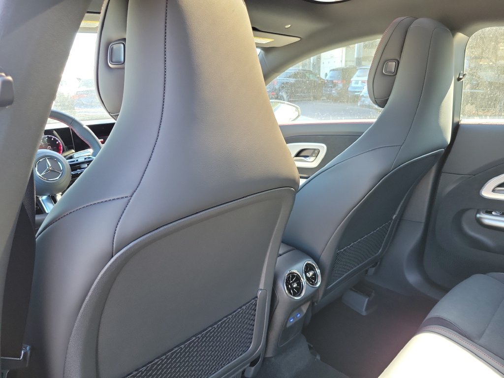 New 2027 Cirrus Silver Metallic Mercedes-Benz CLA 220 image 11