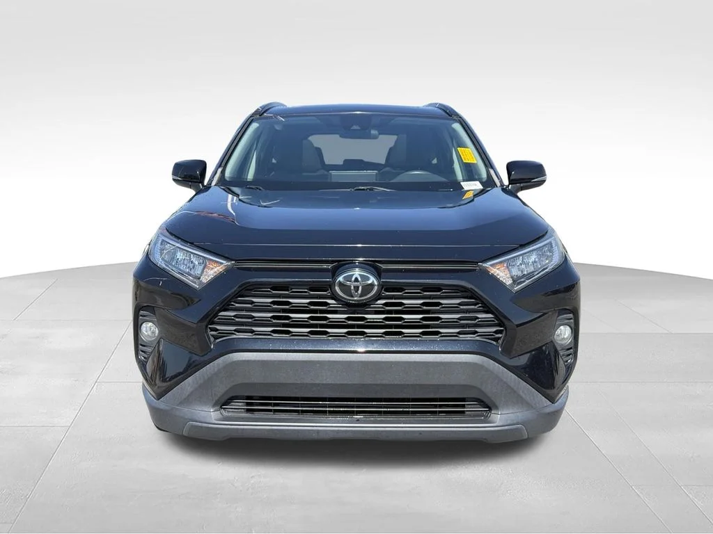 Used 2021 Black Toyota XLE image 25