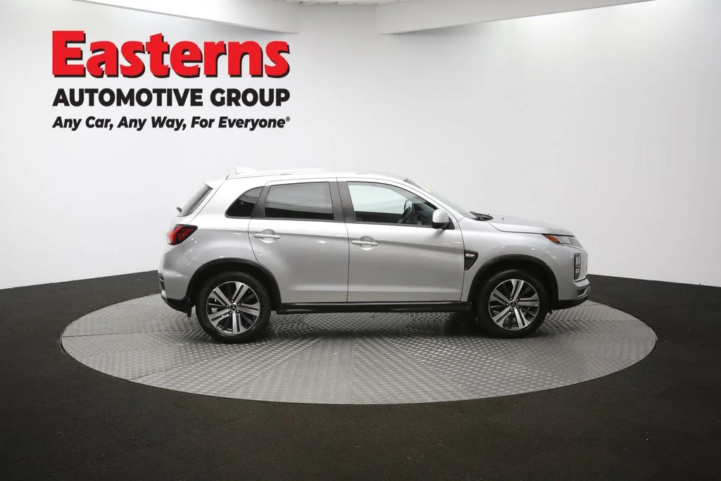 Used 2023 Silver Mitsubishi 2.0 ES image 42