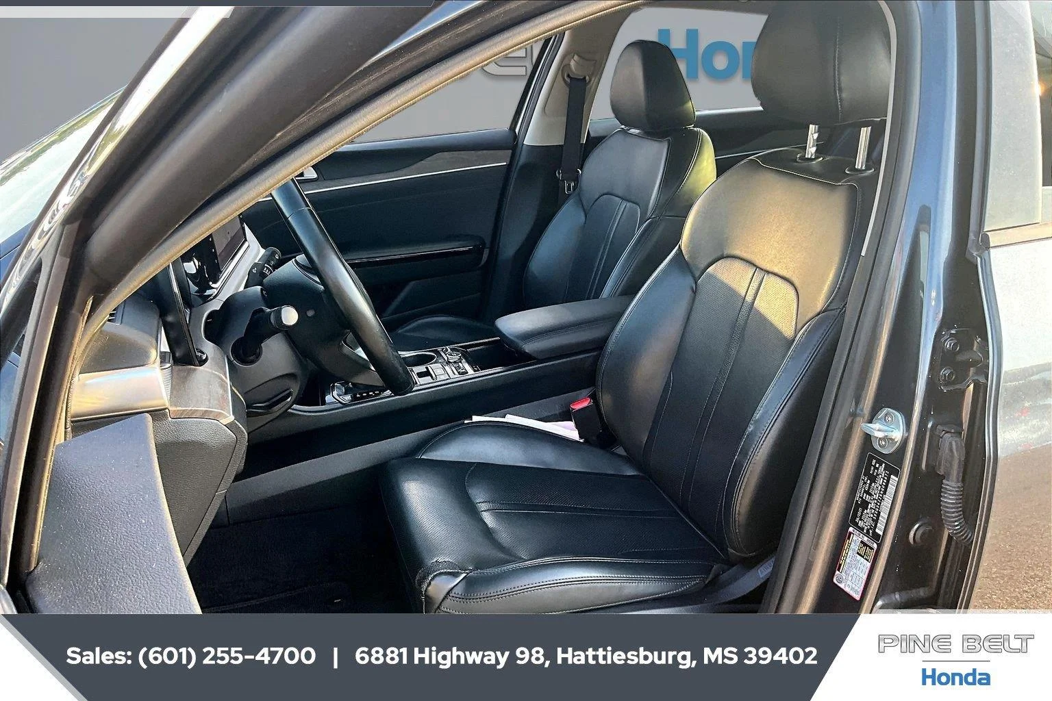 Used 2022 Gravity Gray Kia EX image 18