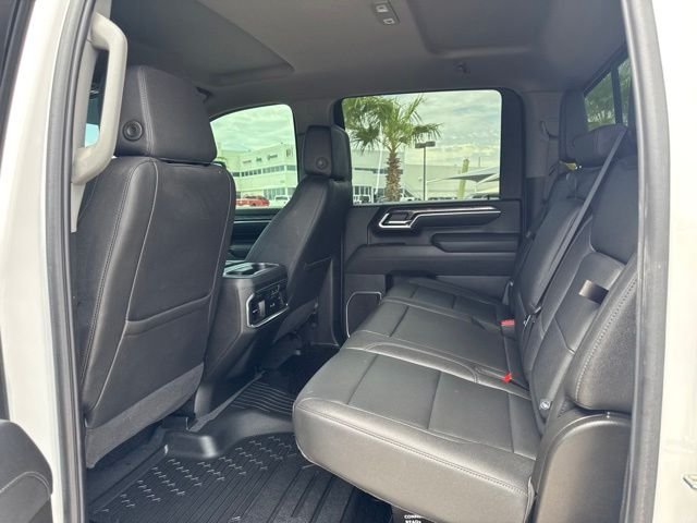 2025 Chevrolet Silverado 2500HD LTZ - Photo 9