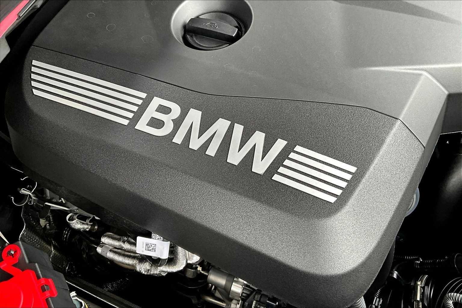 New 2026 Dune Grey Metallic BMW 30 xDrive image 17