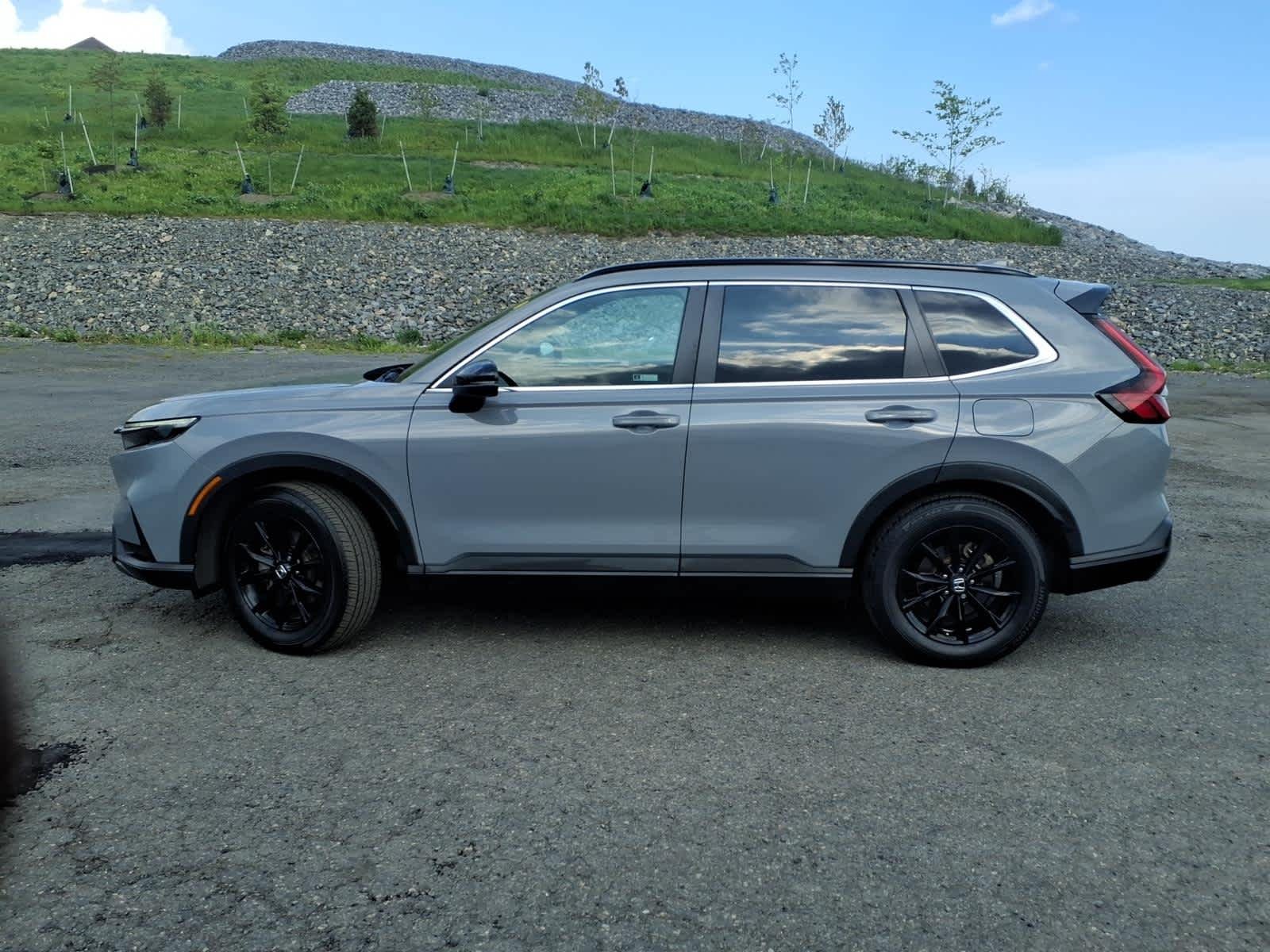 Certified Used 2025 Urban Gray Pearl Honda Sport-L image 8