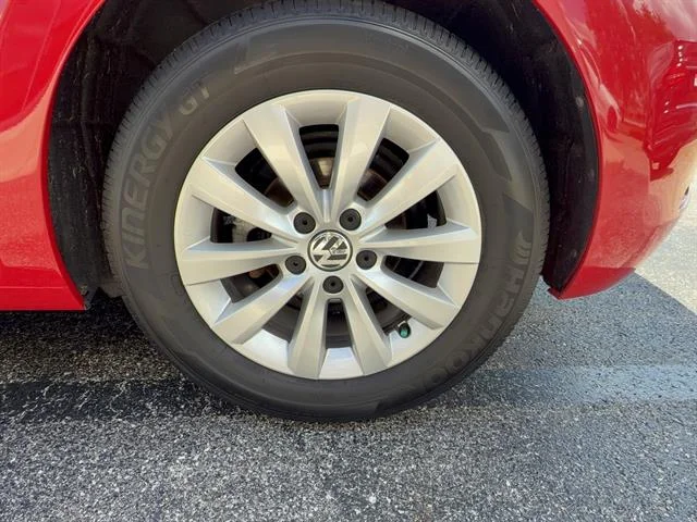 Used 2018 Tornado Red Volkswagen 2.0T S image 22