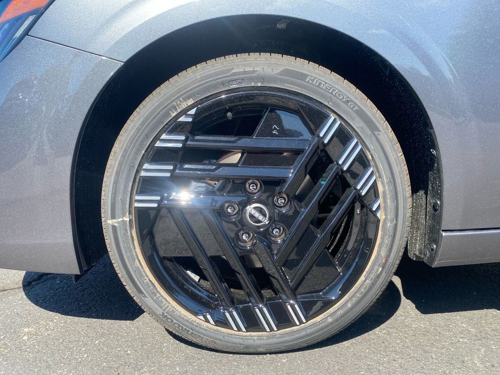 New 2027 Gray Nissan SR image 23
