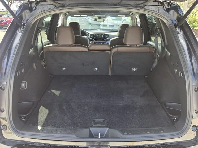 Used 2025  Honda EX-L image 15