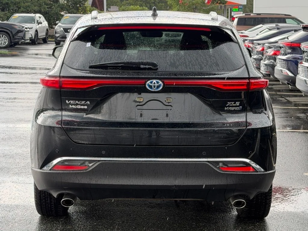 Used 2021 Black Toyota XLE image 4