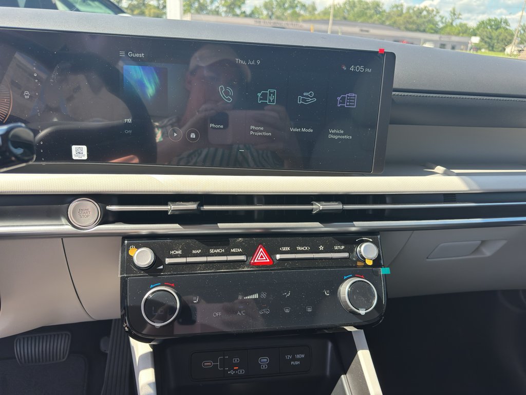 New 2026 Shimmering Silver Hyundai SEL Plus image 18