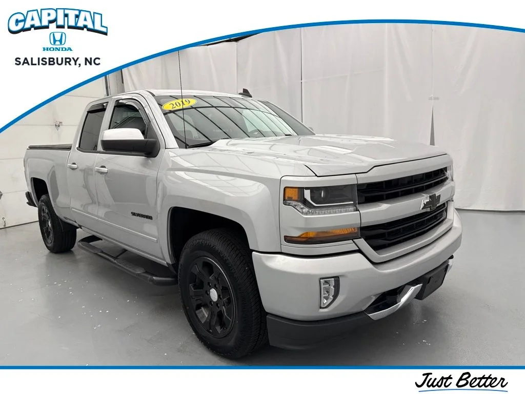 Used 2019 Silver Chevrolet LT image 1