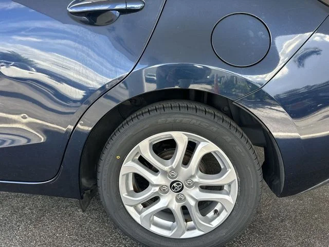 Used 2017 Black Toyota  image 10