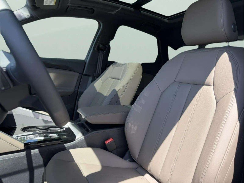 New 2026 Glacier White Metallic Audi Premium Plus image 12