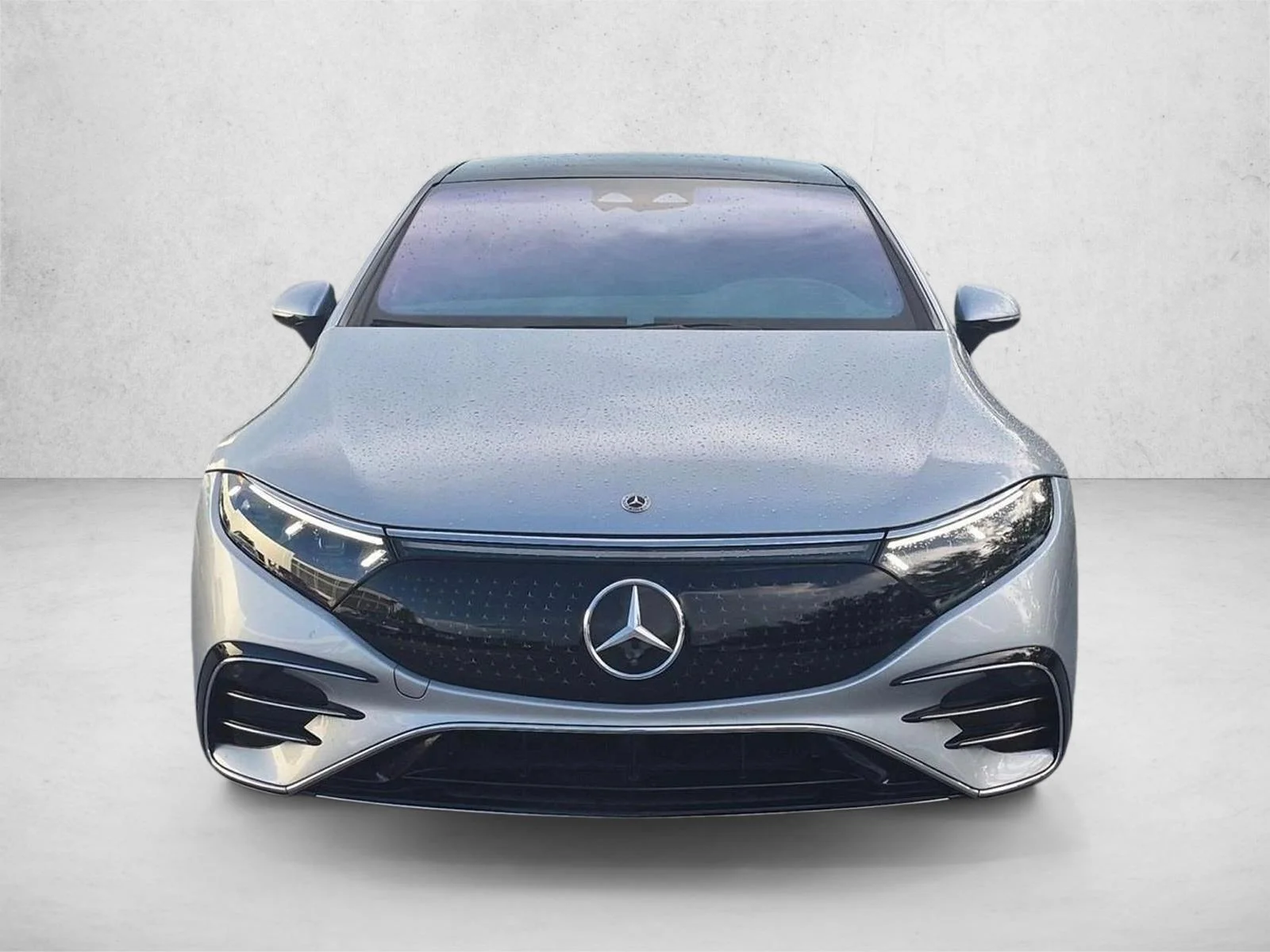 Used 2024 Cirrus Silver Metallic Mercedes-Benz EQS 450 image 2